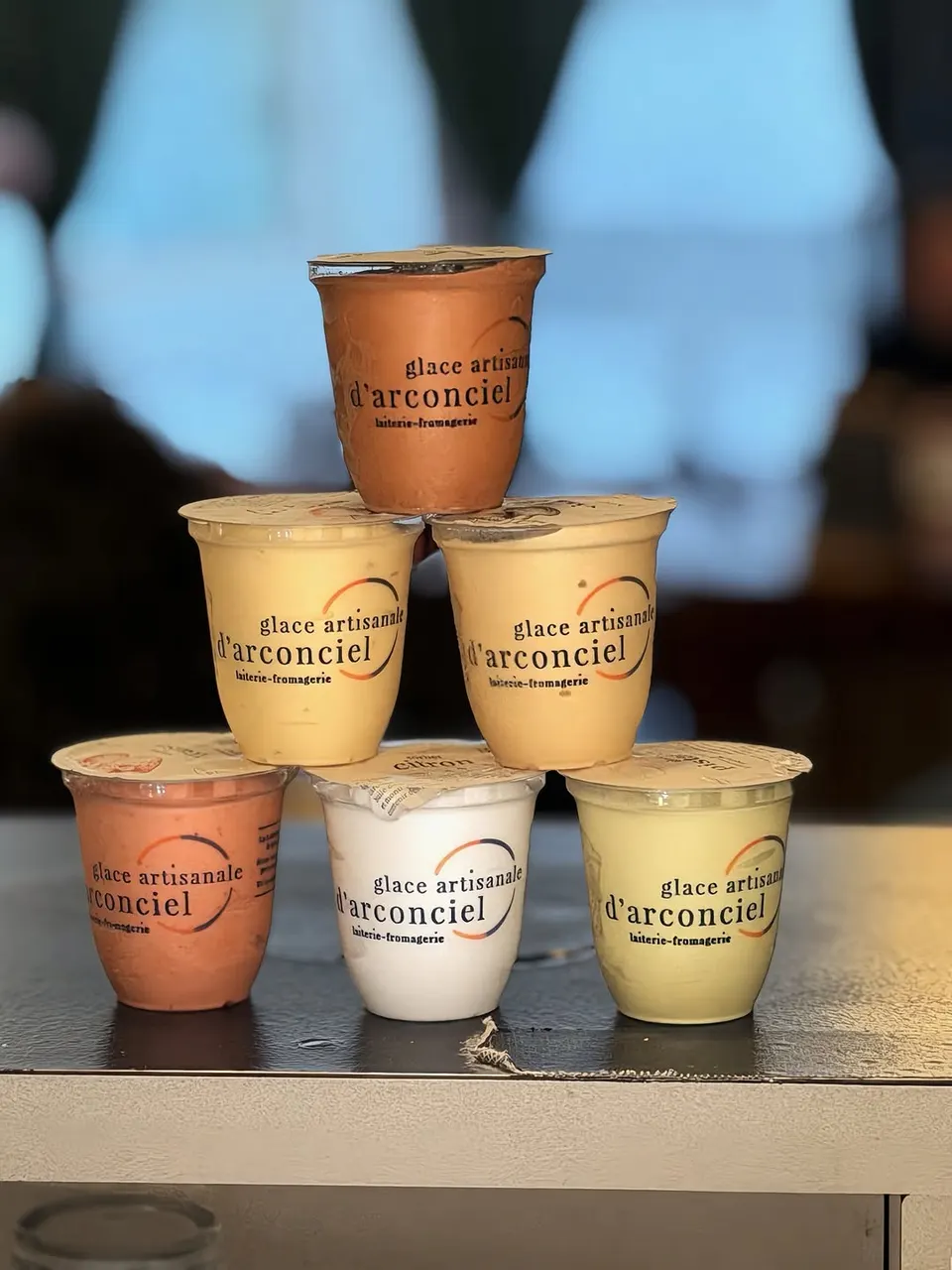 Pots de glace artisanale d'Arconciel